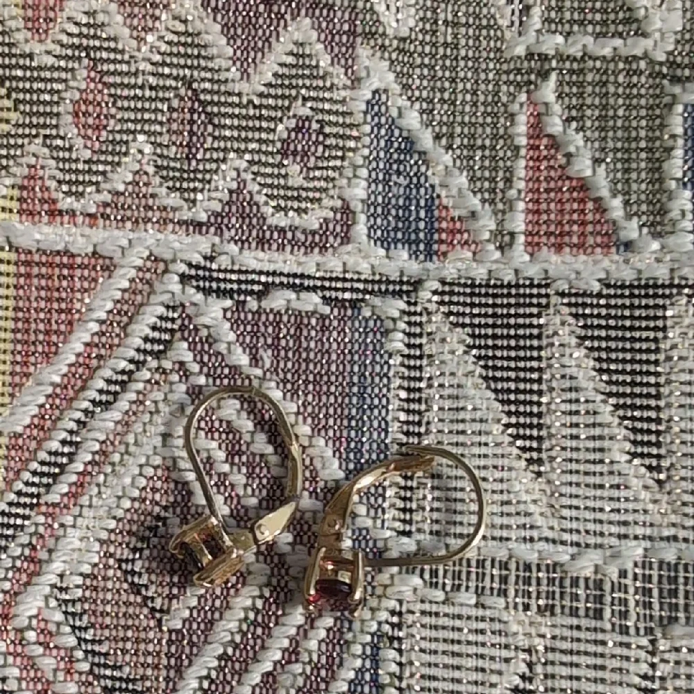 Vintage 7 Piece Gold Toned Earring Set - Picture 9 of 12